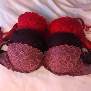 Three Vs pink Bras